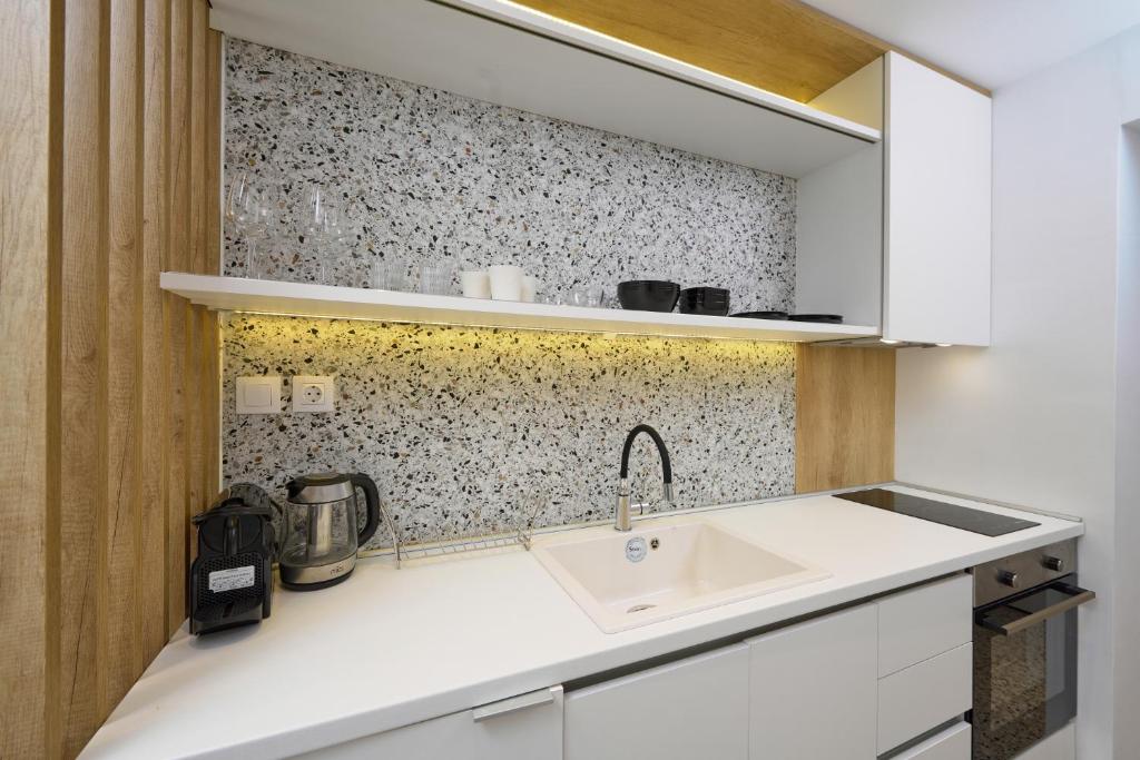 תמונה מהפרויקט Zebra Suites