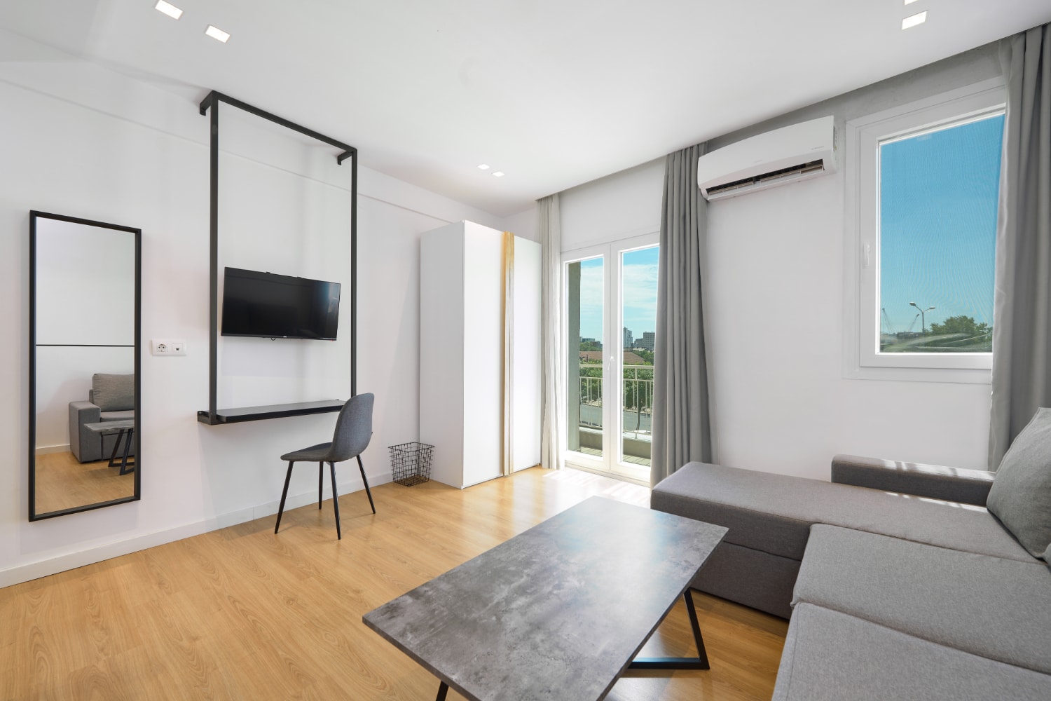 תמונה מהפרויקט Zebra Suites